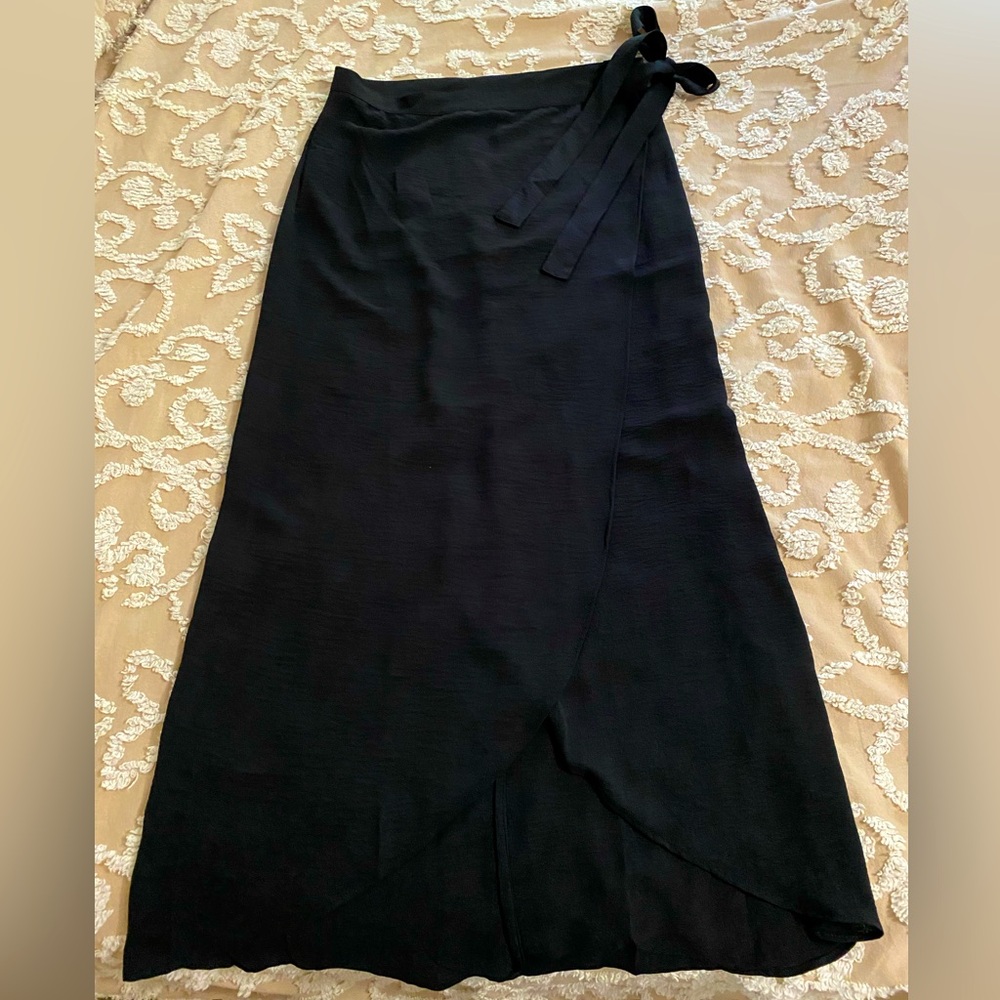 NWT - Tie Waist Sarong Skirt - Black